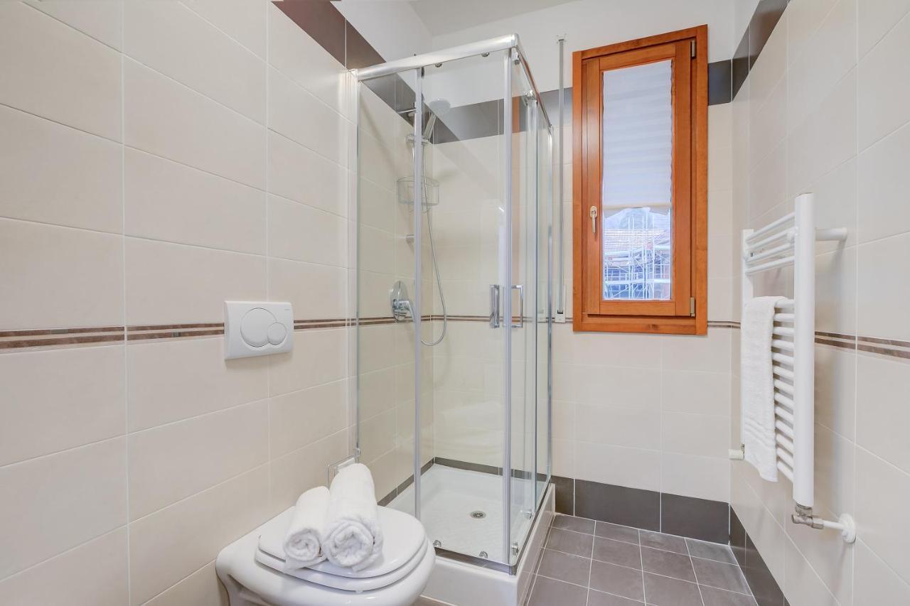 Magnolia - Happy Rentals Laveno-Mombello Dış mekan fotoğraf